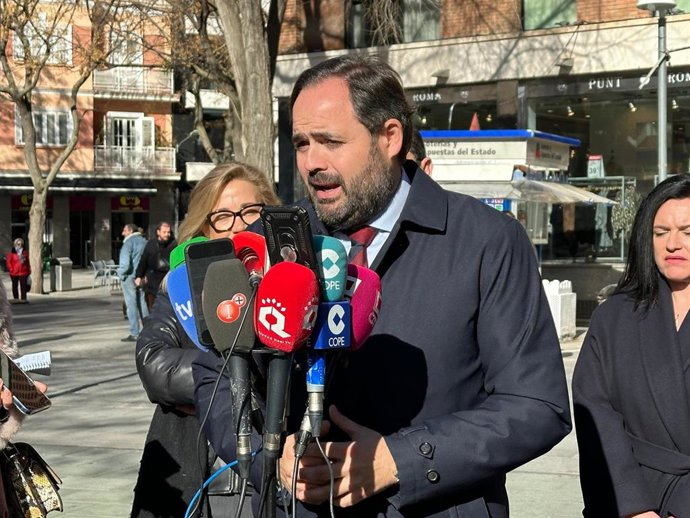 El presidente del PP en C-LM, Paco Núñez, en rueda de prensa en Ciudad Real.