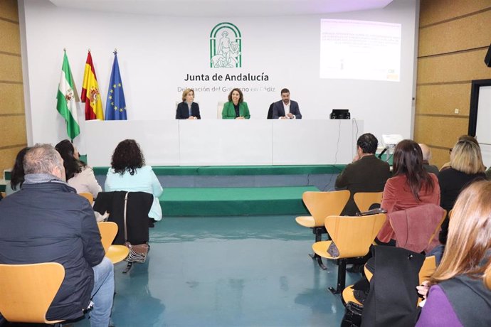 La Junta organiza en Cádiz unas jornadas informativas sobre subvenciones sobre accesibilidad de viviendas