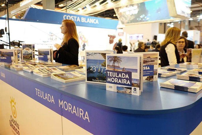 Archivo - La Costa Blanca se centrará en sostenibilidad e innovación y buscará mejorar la conectividad aérea en Fitur