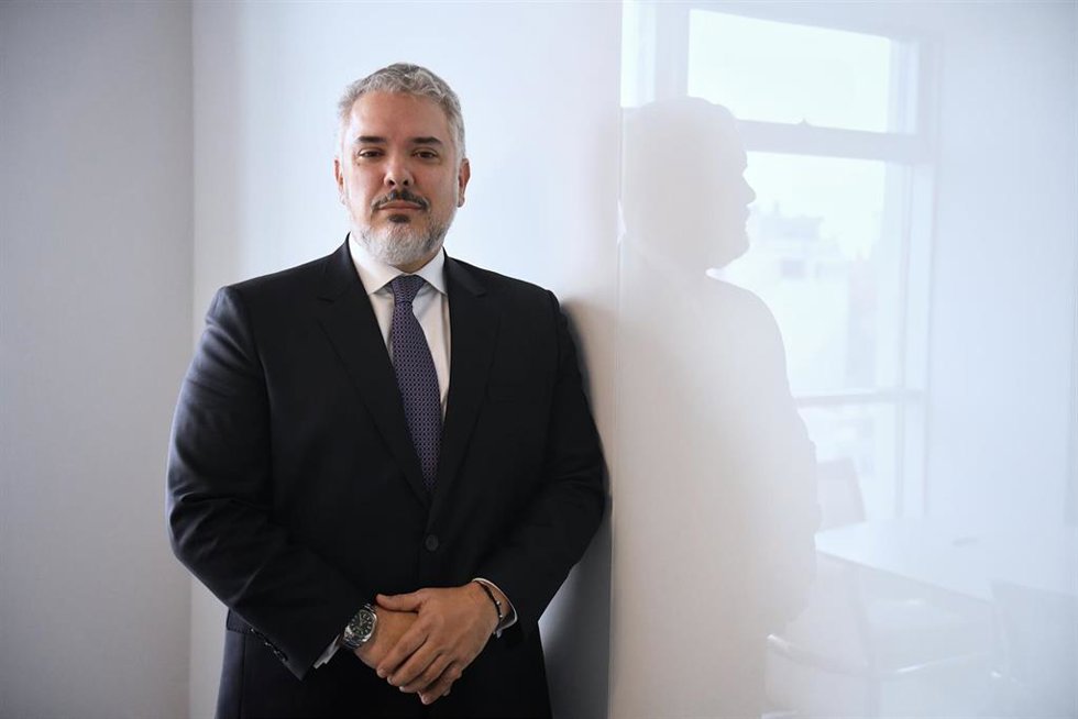 El expresidente de Colombia Iván Duque posa tras una entrevista para Europa Press