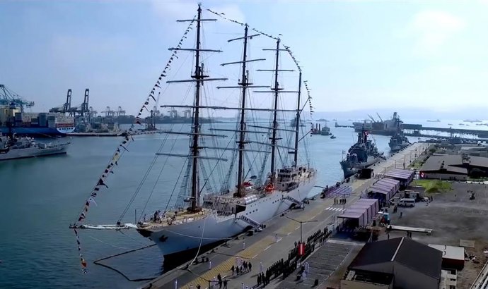 Archivo - Buque escuela BAM Unión de Perú en una foto de archivo. 