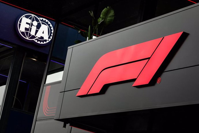 Archivo - F1 & FIA logo during the 2023 Formula 1 MSC Cruises Belgian Grand Prix, 12th round of the 2023 Formula One World Championship from July 28 to 30, 2023 on the Circuit de Spa-Francorchamps, in Stavelot, Belgium - Photo Florent Gooden / DPPI