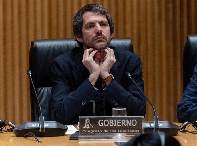 El ministro de Cultura, Ernest Urtasun, durante una comparecencia en la Comisión de Cultura, en el Congreso de los Diputados