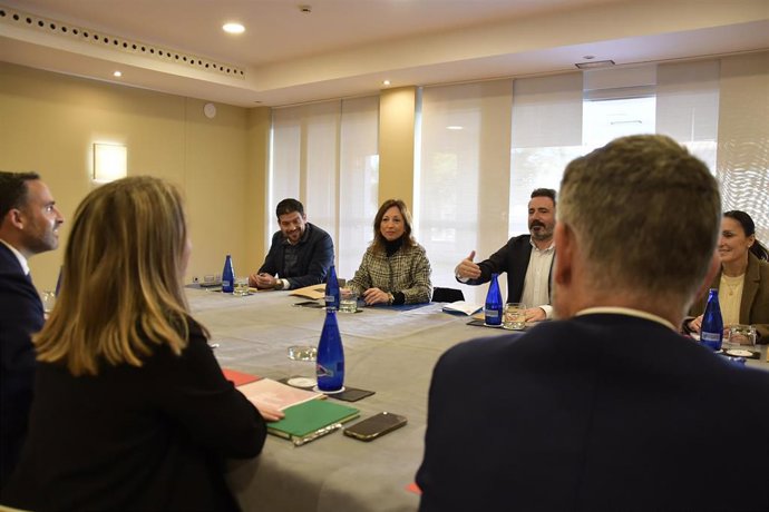 Reunión entre PP y PSOE de Málaga.