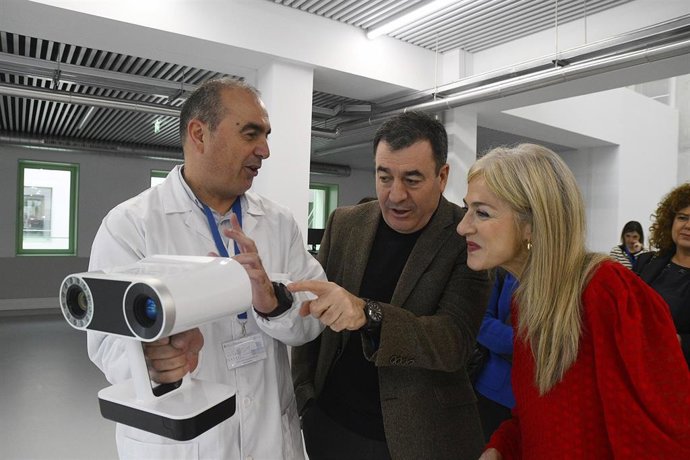 Galicia muestra a la Junta de Andalucía su modelo de enseñanza en FP e innovación educativa