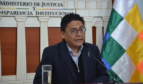 Política