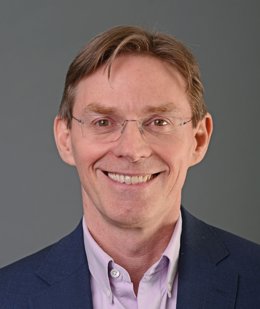 Colin_Crooks_photo_March2019_small__2___1