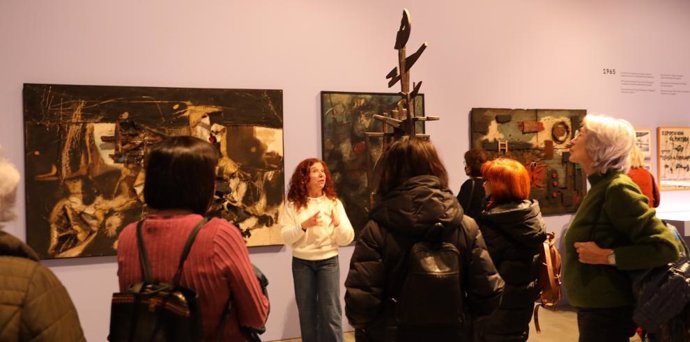 Visita guiada a la exposición 'Aragón y las artes 1957-1975'.