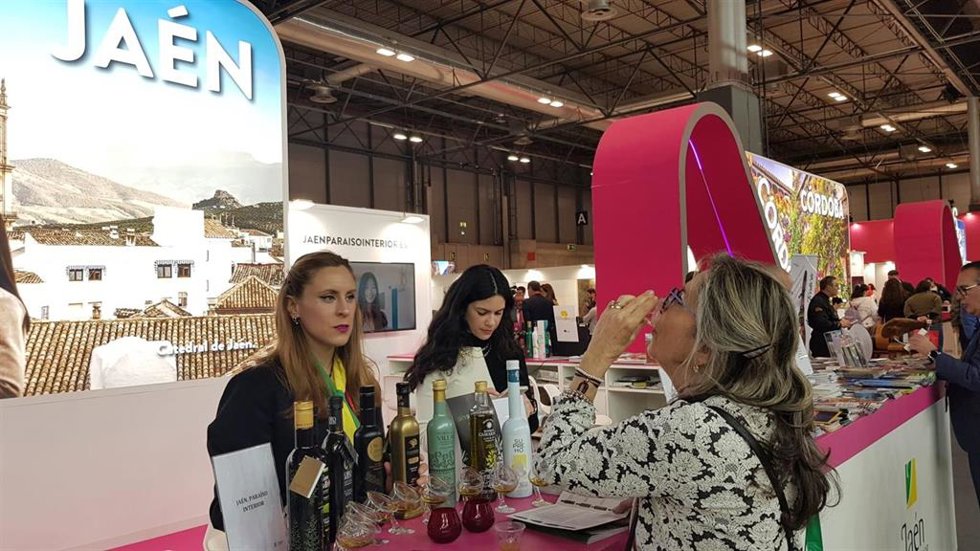 Archivo - Estand de de la Diputación de Jaén en Fitur 2023.