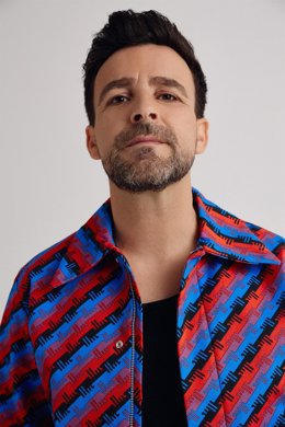 Funambulista, el alter ego de Diego Cantero, volverá al Teatro Cervantes con la gira acústica de 'Animal'.