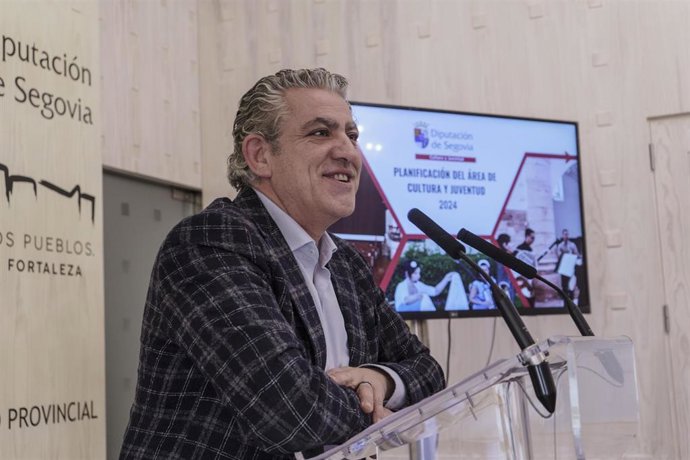 El vicepresidente primero de la Diputación y diputado de Cultura, José María Bravo
