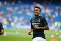 Militao renueva con el Real Madrid hasta 2028