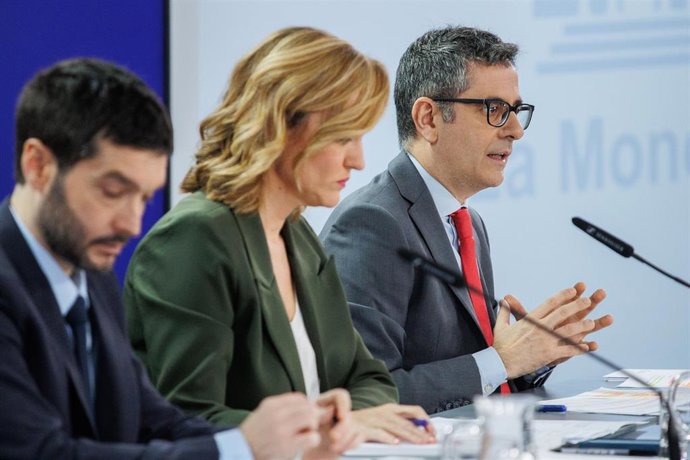 El ministro de la Presidencia, Relaciones con las Cortes y Justicia, Félix Bolaños, durante una rueda de prensa posterior a la reunión del Consejo de Ministros, a 23 de enero de 2024, en Madrid (España). El Gobierno ha impulsado hoy, a propuesta del Min