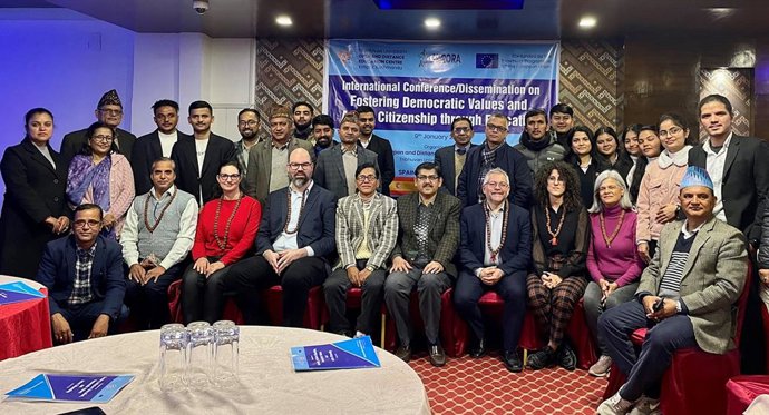 El programa tiene como objetivo promover en el profesorado de enseñanza superior el desarrollo de capacidades en temas de inclusión, igualdad de género y justicia social.