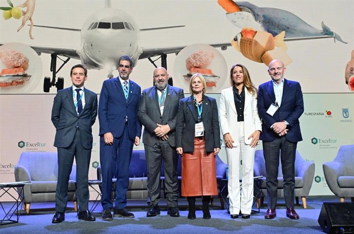 El alcalde de Palma, Jaime Martínez, participa en el XII Foro de Exceltur