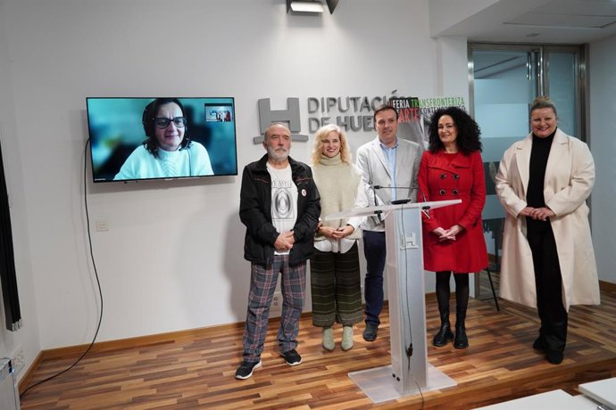 Presentación en la Diputación de Huelva de V Feria Transfronteriza de Arte Contemporáneo de Gibraléon.