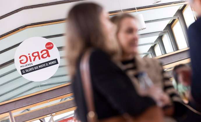 Coca-Cola lanza la octava edición de 'GIRA Mujeres', un programa de formación dirigido a mujeres que queiran emprender o ya son emprendedroas, que este año se centra en el apoyo a las emprendedoras que ya cuentan con un negocio establecido.