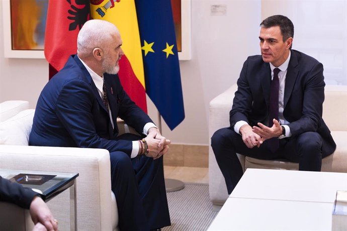 23 January 2024, Spain, Madrid: Spanish Prime Minister Pedro Sanchez (R) speaks with the Albanian Prime Minister Edi Rama during a joint meeting at the official headquarters of the Spanish government at Palacio de la Moncloa.