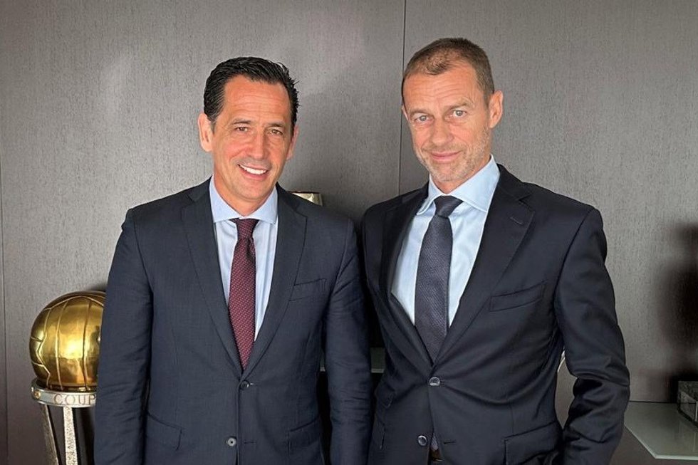 Pedro Proena y Aleksander Ceferin, tras reunirse en Nyon.