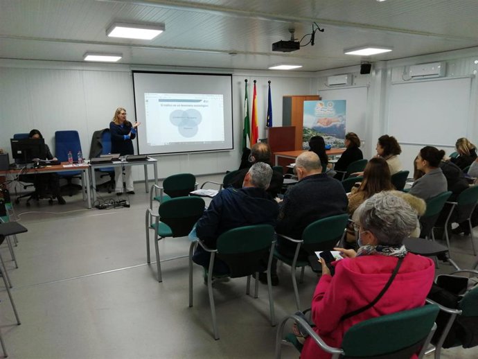 El Área Sanitaria Este de Málaga Axarquía forma a sus profesionales en Educación Vial.