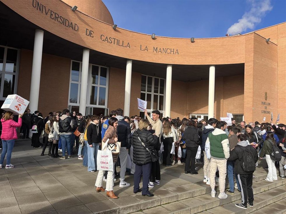 Nota Uclm. Alrededor De 10 000 Estudiantes Preuniversitarios Visitarán Los Campus Y Sedes De La Uclm