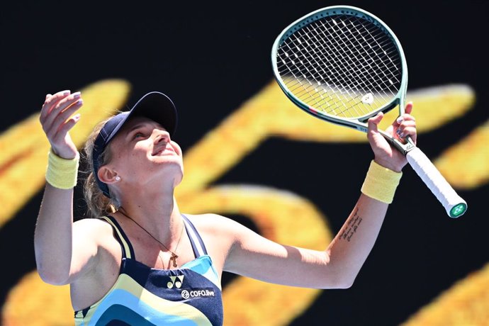 Dayana Yastremska of Ukraine celebrates her 4th round win against Victoria Azarenka of Belarus on Day 9 of the 2024 Australian Open at Melbourne Park in Melbourne, Monday, January 22, 2024. (AAP Image/Joel Carrett) NO ARCHIVING, EDITORIAL USE ONLY