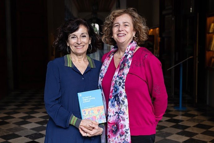 Las investigadoras de la UB Carme Muñoz y Elsa Tragant