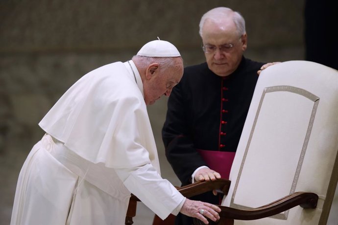 17 January 2024, Vatican: Pope Francis during his wednesday General Audience in St. Paul Hall. Photo: Evandro Inetti/ZUMA Press Wire/dpa