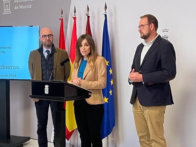 La vicealcaldesa y portavoz del Equipo de Gobierno, Rebeca Pérez, en rueda de prensa