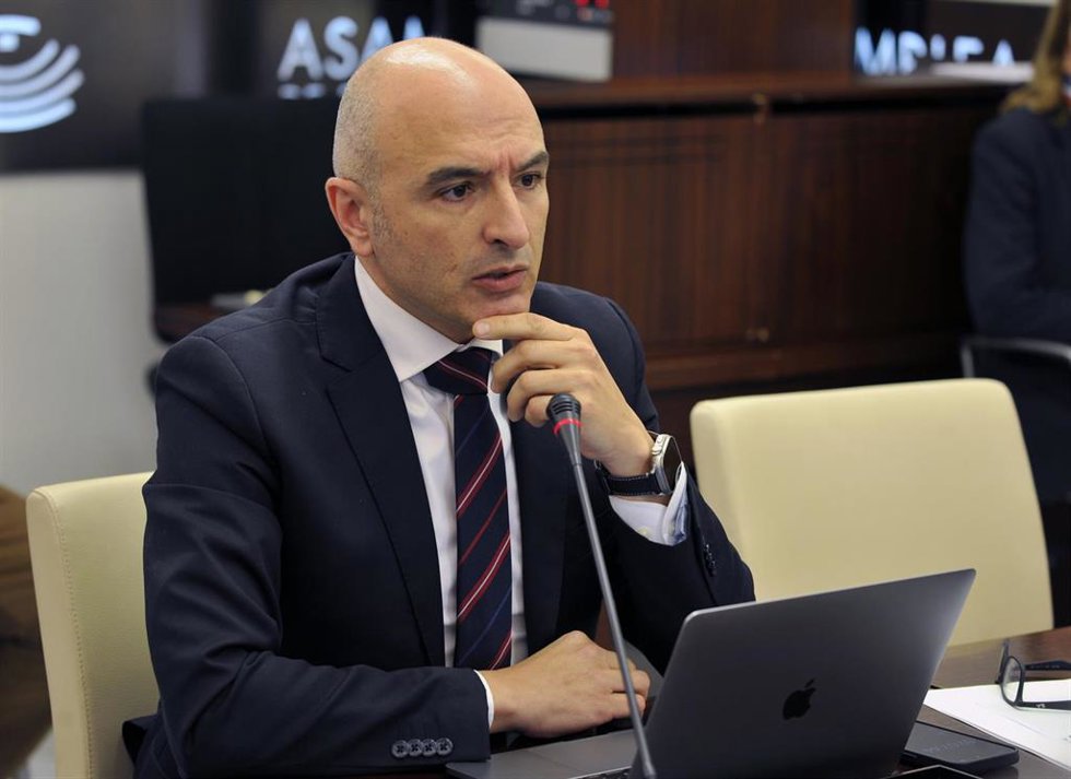 El secretario general de Transformación Digital y Ciberseguridad, Juan Carlos Preciado, en su comparecencia en la comisión de la Asamblea de Extremadura.