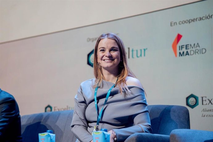 La presidenta del Govern balear, Marga Prohens, interviene durante la inauguración del XII Foro de Liderazgo Turístico, organizado por Exceltur, en la Feria de Madrid, IFEMA, a 23 de enero de 2024, en Madrid (España).  
