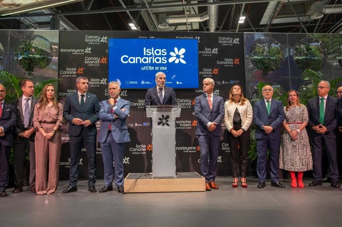 El presidente de Canarias, Fernando Clavijo, en la inauguración del stand de Canarias en Fitur