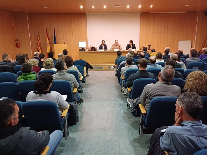 Aguirre en la inauguración de la jornada en Moncada