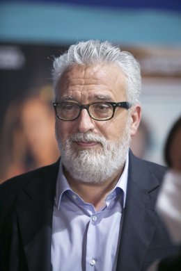 Archivo - El actor y humorista Leo Harlem en el preestreno de la película 'A todo tren: destino Asturias' en Cinesa Parque Principado, a 2 de julio de 2021, en Paredes, Siero, Asturias (España).