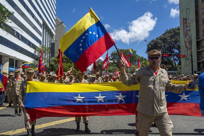 Concentración en apoyo al Gobierno de Nicolás Maduro en las calles de Caracas
