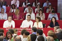El PSOE rechaza la propuesta de Feijóo de una EBAU común en las comunidades del PP: "¡Quién asesora a este hombre!"
