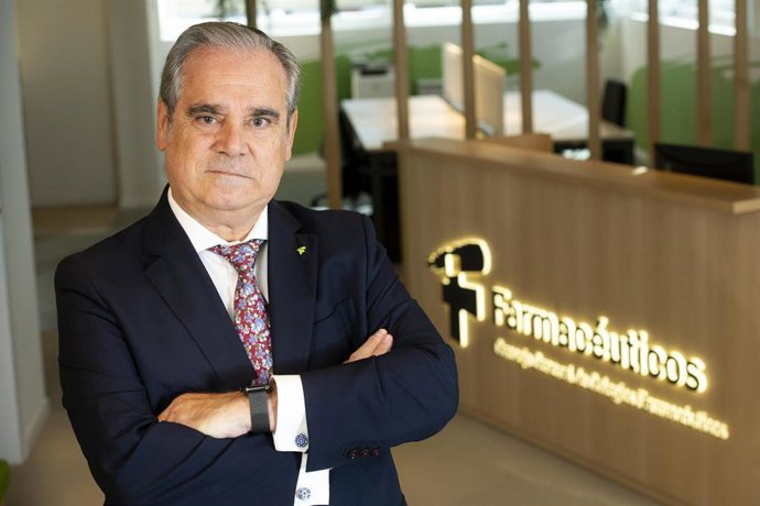 Archivo - El presidente del Consejo General de Colegios Farmacéuticos, Jesús Aguilar.