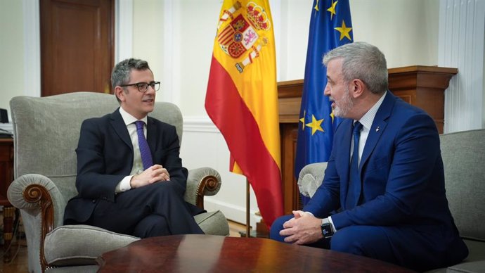 L'alcalde de Barcelona, Jaume Collboni, es reuneix amb el ministre de Presidència, Justícia i Relacions amb les Corts, Félix Bolaños