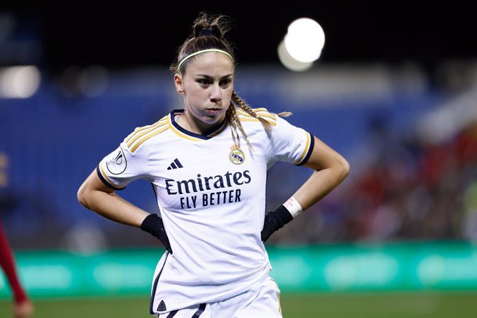 Athenea del Castillo of Real Madrid looks on during the Spanish SuperCup 24, Supercopa de Espana, Semi-Final 2, women football match played between FC Barcelona Femenino v Real Madrid Femenino at Estadio de Butarque on January 17, 2024 in Leganes, Madrid,