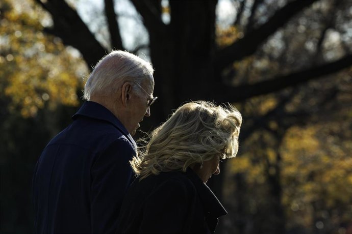 Archivo - El presidente de EEUU, Joe Biden, y la primera dama, Jill Biden