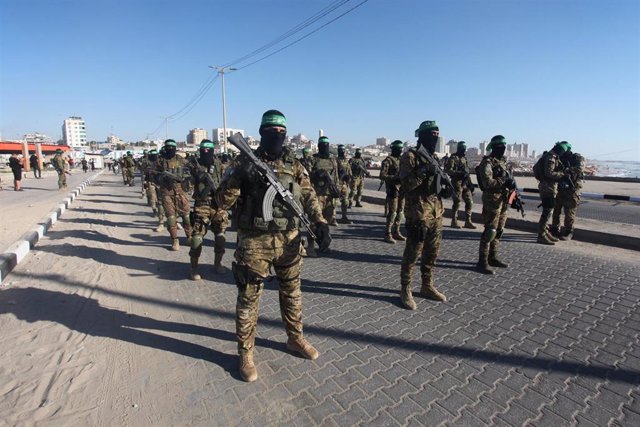 Archivo - Milicianos de las Brigadas de Ezzeldín al Qassam, brazo armado de Hamás