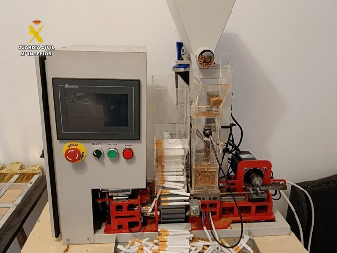 Detenidos en Alicante por fabricar en casa 12.000 cigarrillos por hora para enviarlos a Alemania y Polonia