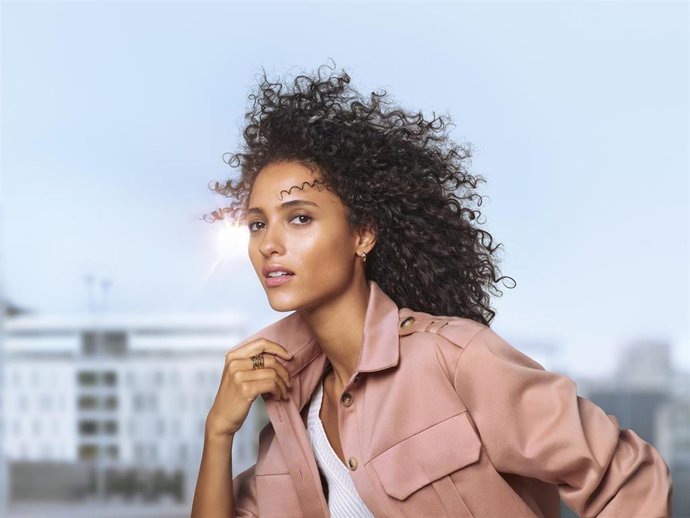 Di adiós a los signos de estrés y fatiga en la piel gracias a sus tratamientos Multi-Active