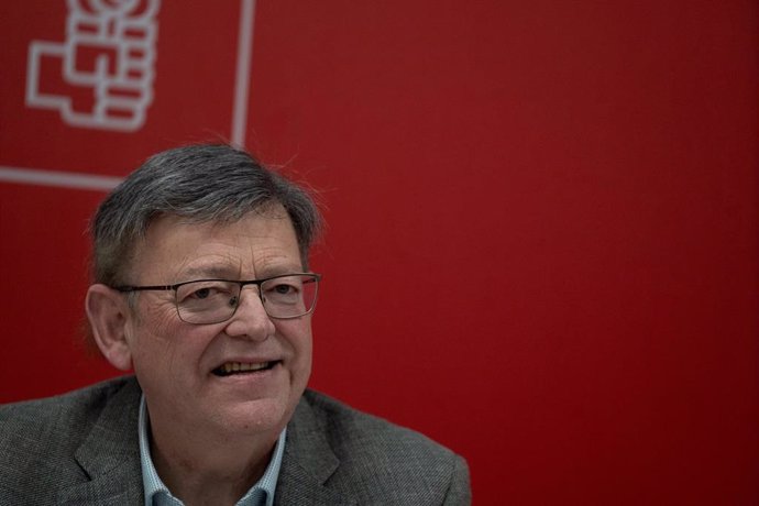 El secretario general del PSPV-PSOE, Ximo Puig, durante la Comisión Ejecutiva Nacional del partido, a 22 de enero de 2024, en Valencia, Comunidad Valenciana (España). Ximo Puig ha presidido la Comisión Ejecutiva Nacional del PSPV-PSOE