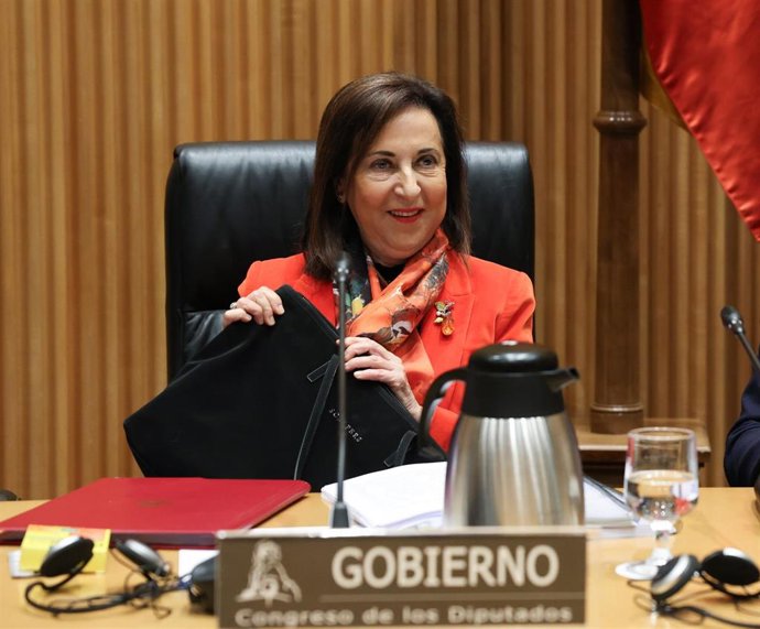 La ministra de Defensa, Margarita Robles, durante la Comisión de Defensa en el Congreso de los Diputados, a 25 de enero de 2024, en Madrid (España). Durante la comparecencia ha informado sobre las líneas generales de la política de su departamento.