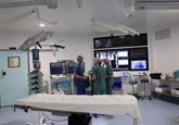 Foto: El Hospital Virgen de las Nieves de Granada incorpora tecnología de vanguardia para cirugías de columna