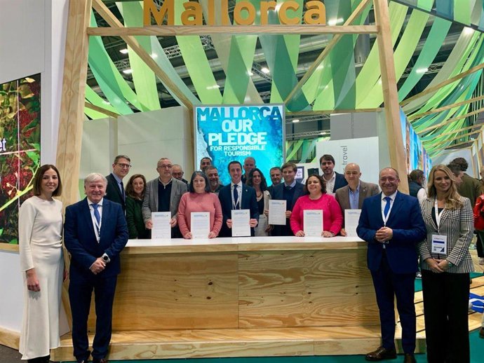 14 Municipios Del Pla Se Adhieren Al Compromiso Por El Turismo Responsable Del Consell De Mallorca En Fitur