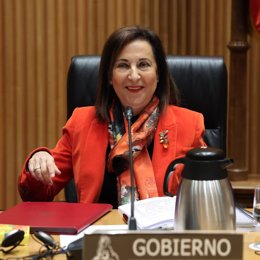 La ministra de Defensa, Margarita Robles, durante la Comisión de Defensa en el Congreso de los Diputados, a 25 de enero de 2024, en Madrid (España). Durante la comparecencia ha informado sobre las líneas generales de la política de su departamento.