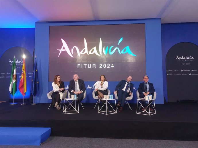 Presentación en Fitur de acciones para potenciar el Cementerio Inglés de Málaga como destino turístico y cultural.