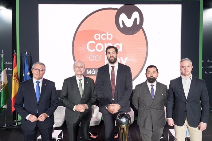 Presentación en Fitur de la Copa del Rey de Baloncesto que acoge la capital malagueña .